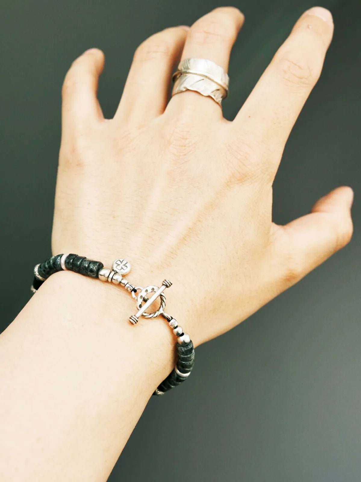 Mineral Soul Series | Extreme Grey | Black Onyx, Pearl & Silver Bracelet