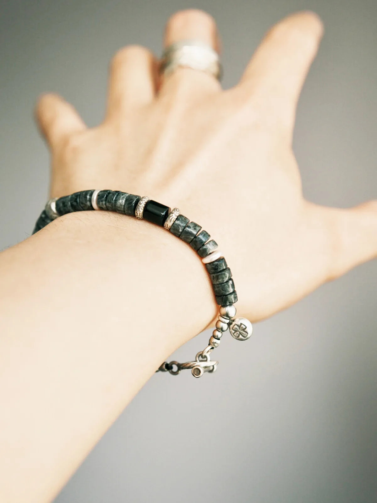 Mineral Soul Series | Extreme Grey | Black Onyx, Pearl & Silver Bracelet