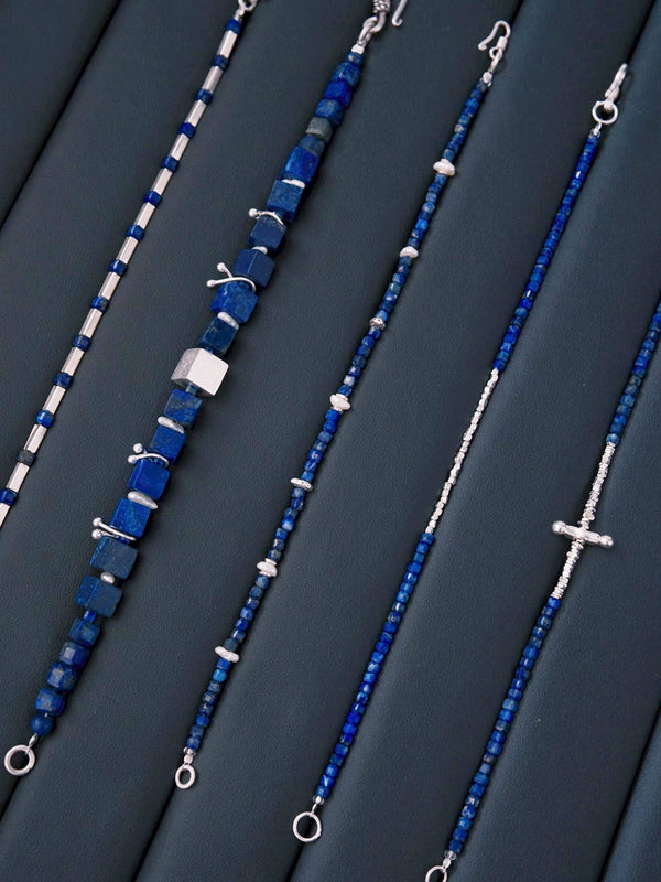Gift-ready men’s lapis lazuli and pearl bracelet from Identity Series Blue Instinct, designed as a meaningful gift for him.