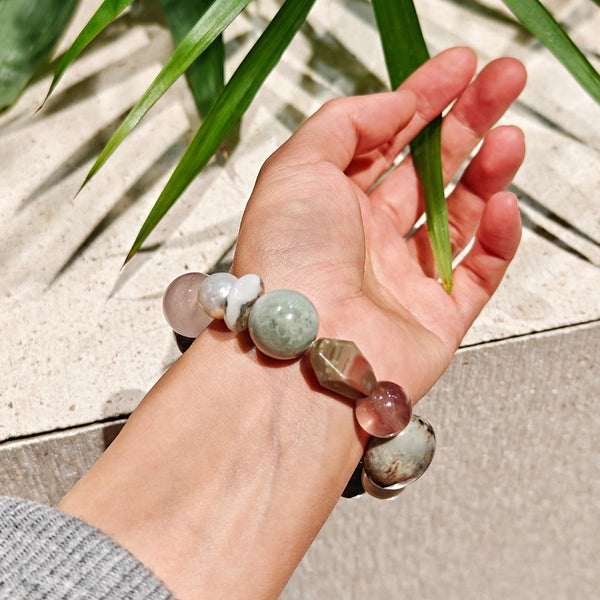 Monet-Inspired Gemstone Bracelet – Handmade Natural Crystal & Pearl Jewelry | Soft Aesthetic Meaningful Gift